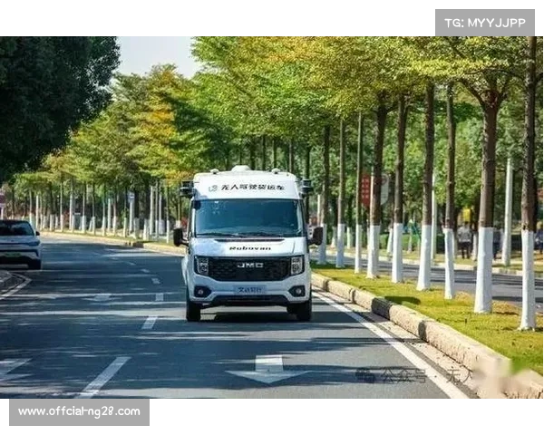 横琴部署自动驾驶环卫设备,智慧管理平台保障赛事运转