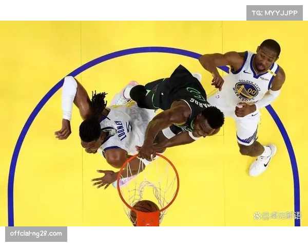 半场战报：勇士三分如雨，半场命中15记三分创赛季纪录